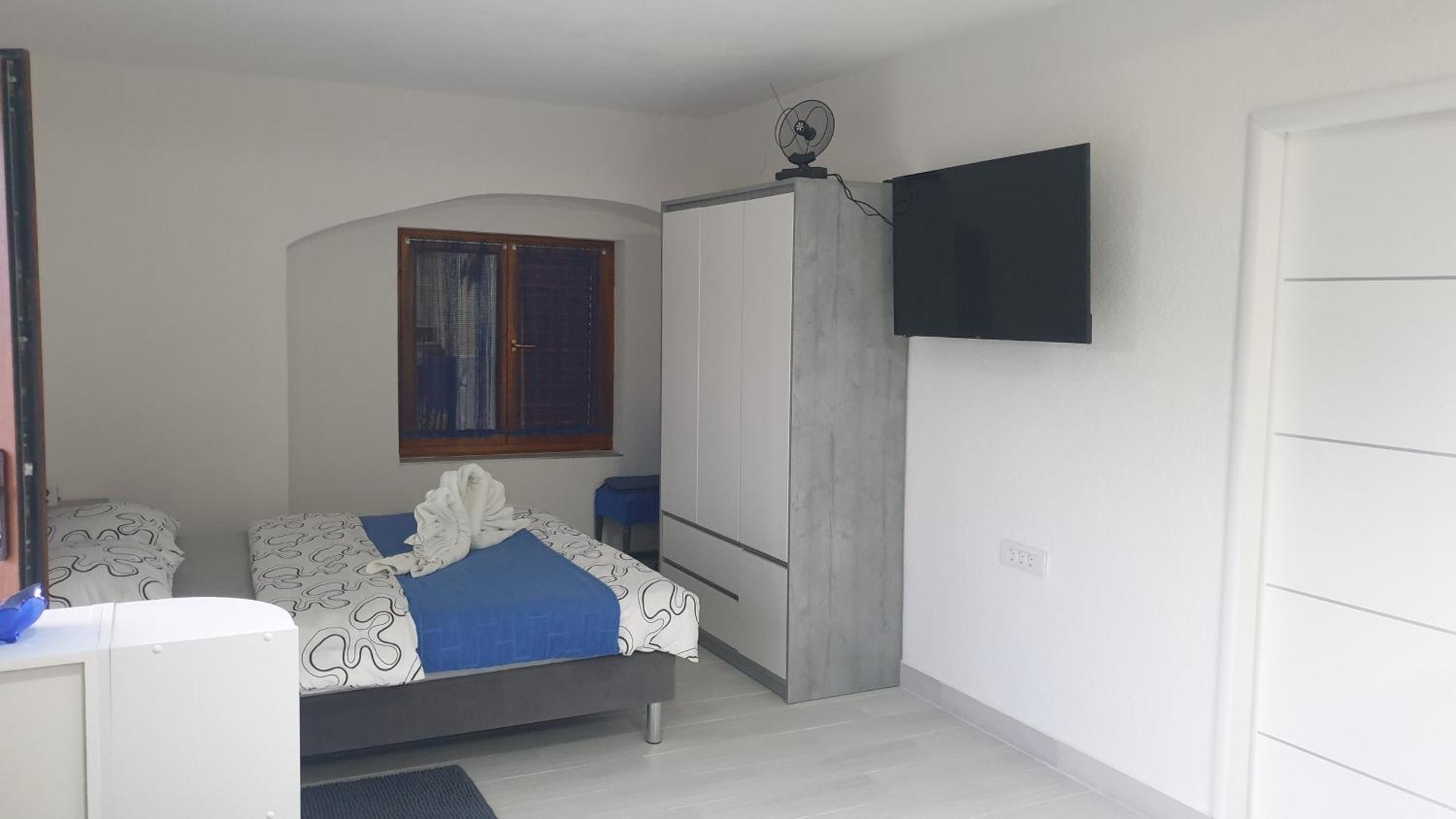 Apartman Lusi Buzdohanj Exteriör bild